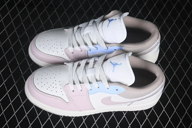 All categories Air Jordan Jordan series basketball shoes Air Jordan 1 Low G version pure original Air Jordan 1 Low AJ1 Joe 1 white powder blue low-top retro culture basketball shoes IV3219-161